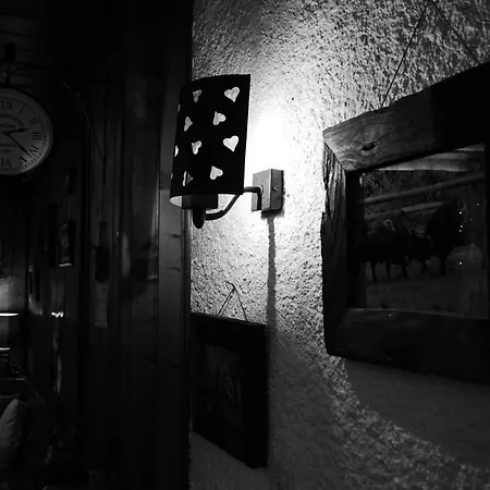 - Petit-déjeuner Le Trift Hotel