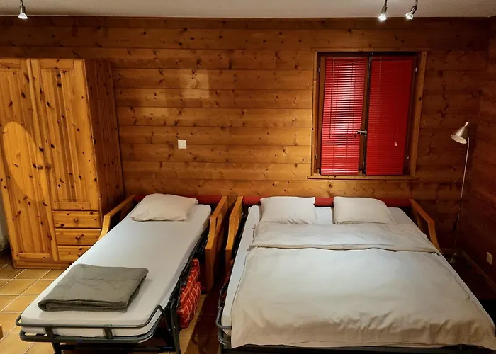 - Petit-dejeuner Le Trift 2* Zinal