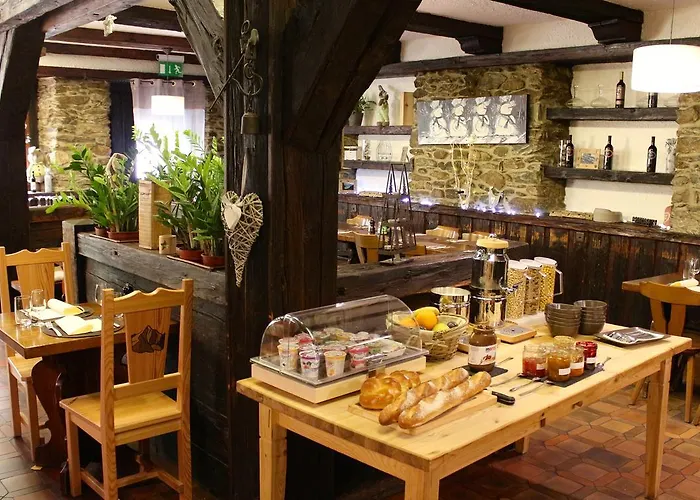 - Petit-dejeuner Le Trift Hotel Zinal